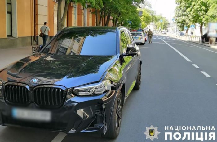 Водію BMW X3, який у Києві збив жінку на пішохідному переході, обрали запобіжний захід