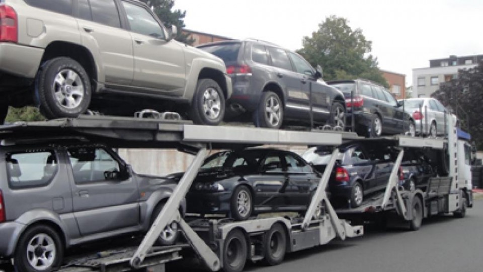 Импорт легковых машин в государство Украину увеличился практически вдвое с самого начала года