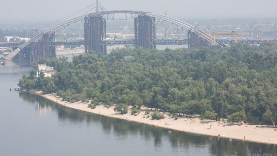 Уровень загрязнения воздуха в столице бьет рекорды: названы опасные районы