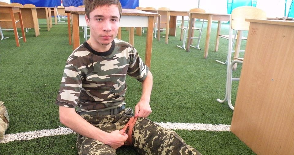 Поиски сына украинского офицера — на контроле дипломатов