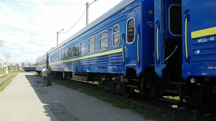 «Укрзализныця» получила новые вагоны поездов (фото)