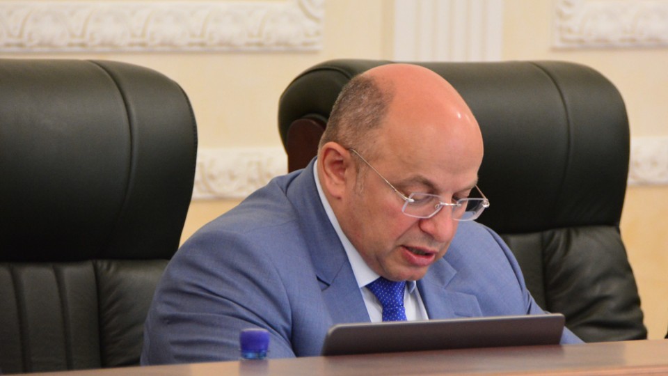 Украинский судья отстранен от работы по подозрению в коррупции