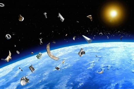 NASA соберет космический мусор «одеялом»