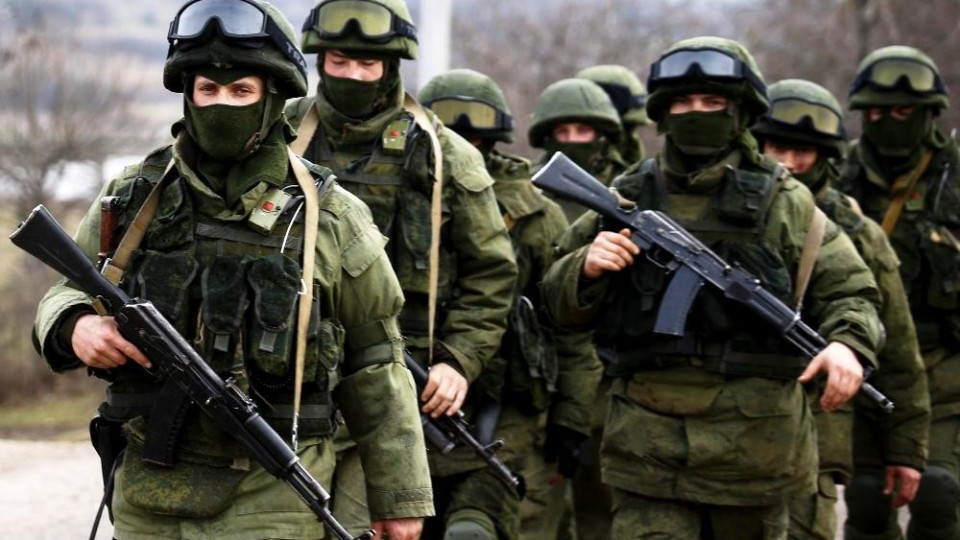 Путин разрешил солдатам-иностранцам воевать в армии России за границей