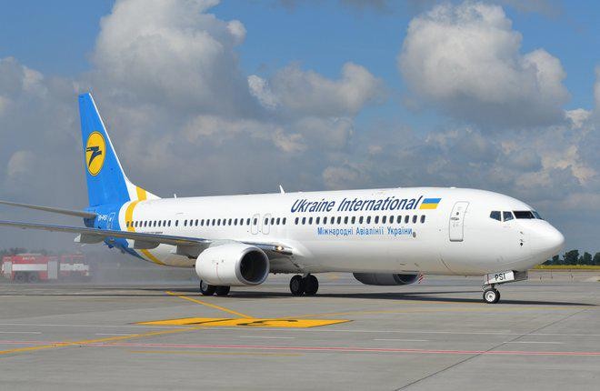 В Стамбуле обыскивают два украинских самолета