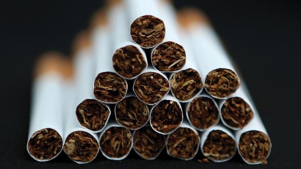 Сигареты в Украине подорожают до 100 гривен