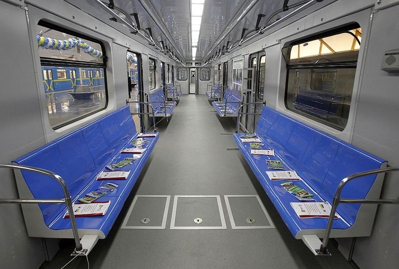 Стало известно, как льготники будут ездить в столичном метро с 1 декабря