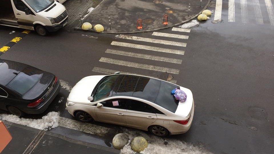 Киевляне жестоко проучили очередного «героя парковки»