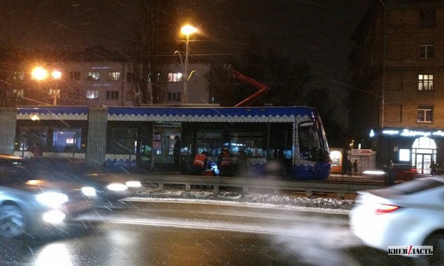 Что-то пошло не так: трамвай, который расхваливал Кличко, внезапно сломался
