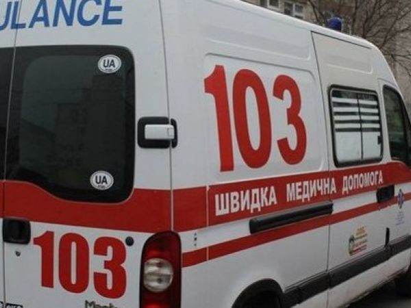 В Одесской области микроавтобус столкнулся со скорой
