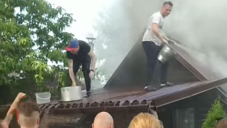 В Киеве вспыхнул пожар на территории одного из заведений общественного питания, видео