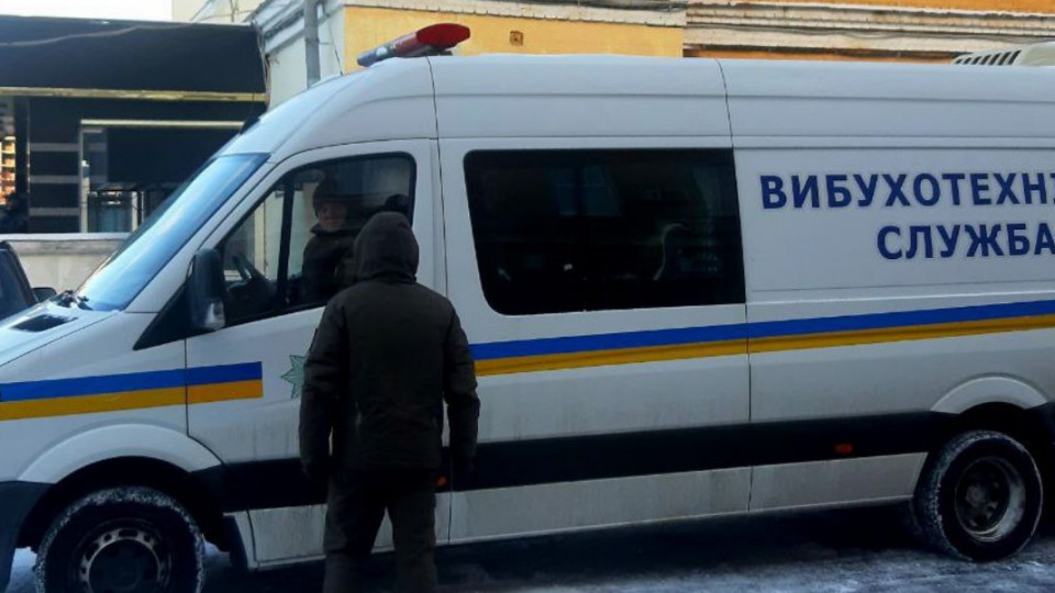 Правоохоронцям надходять повідомлення про масові замінування судів в Одесі
