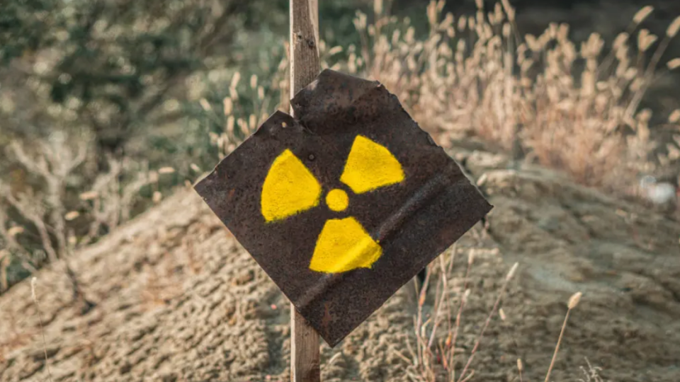 Как спастись от «грязной бомбы», ядерной атаки или аварии на АЭС– официальные рекомендации