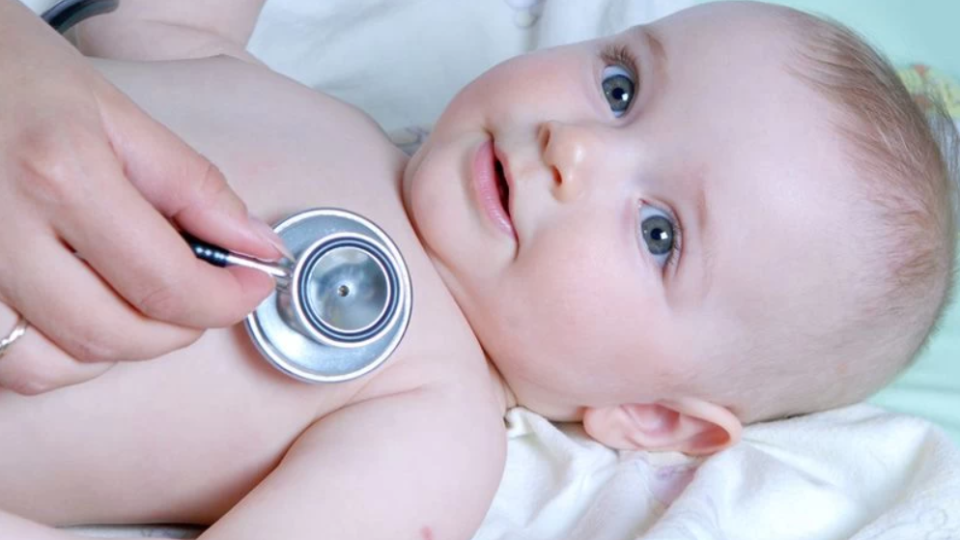 Спадкове або вроджене: новонароджених безкоштовно перевірять на 21 рідкісне захворювання