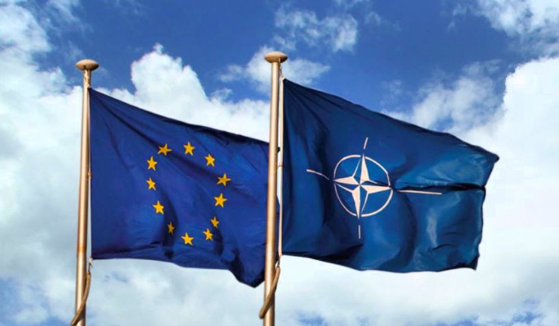 НАТО и ЕС в ближайшее время призовут РФ вывести войска из Украины, - Politico