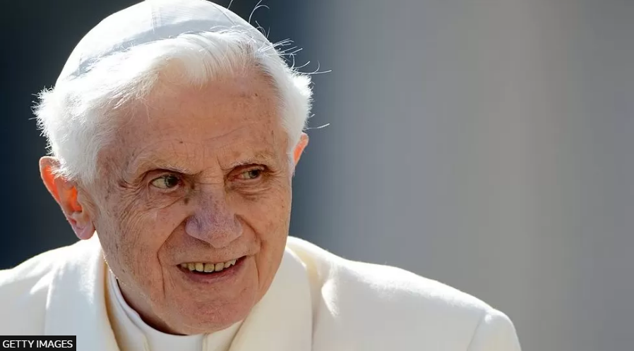 В возрасте 95 лет ушел из жизни бывший Папа Бенедикт XVI