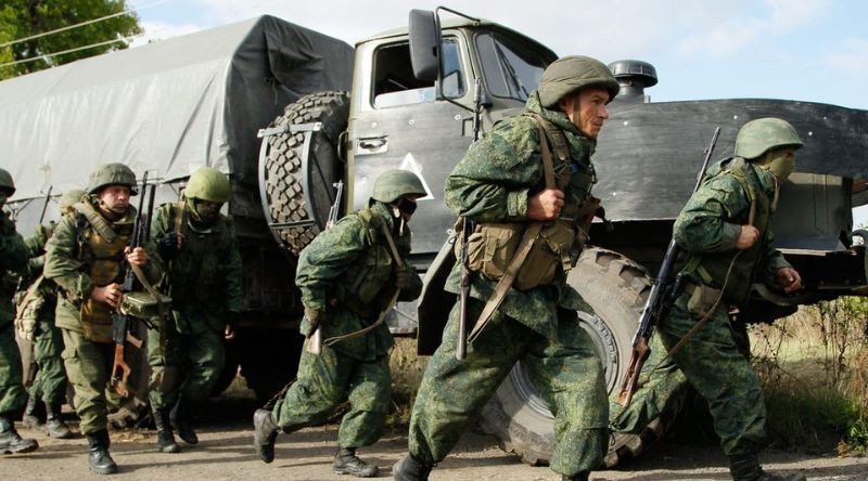 Украина готовится к масштабному наступлению врага на Донбассе, — Foreign policy