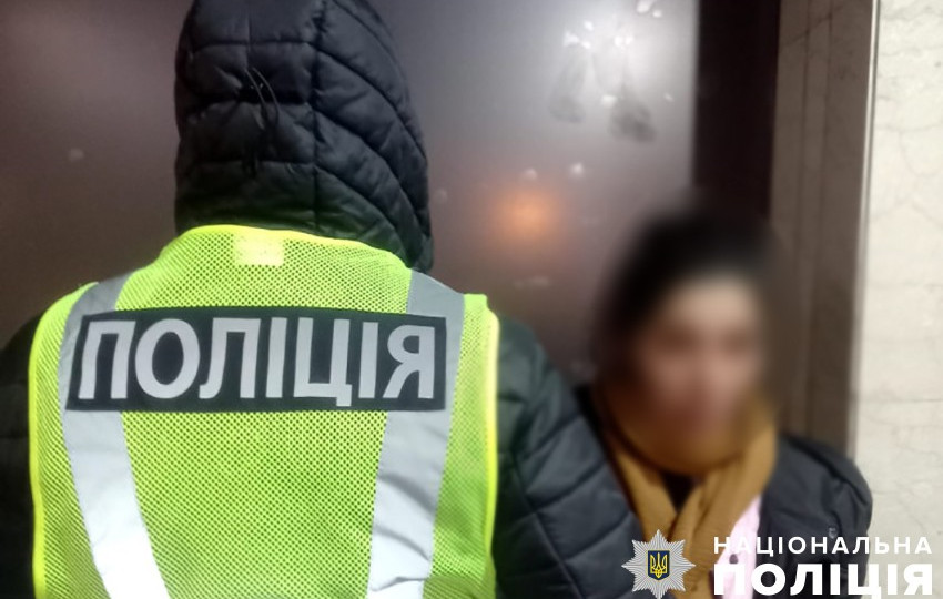В Киеве поймали серийную воровку: за несколько дней «обчистила» трех женщин