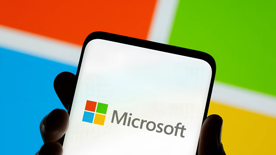 Корпорація Microsoft випадково виклала у відкритий доступ паролі і дані співробітників
