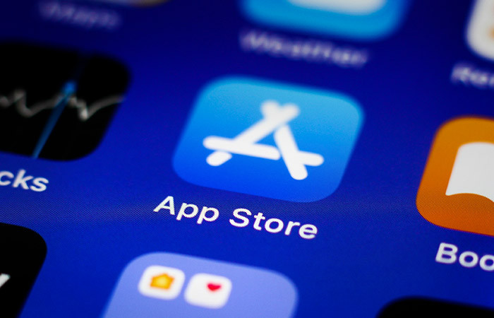 Apple видалила з китайського App Store Telegram, WhatsApp і Signal