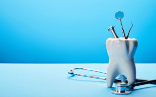 В Турции стоматолог вкрутил зубной имплант в череп пациента: детали инцидента