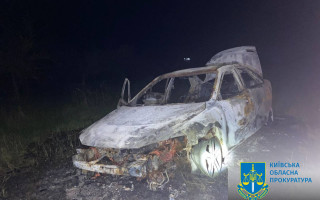 В Киевской области мужчина поджег автомобиль вместе с бывшей женой из-за отказа возобновить отношения