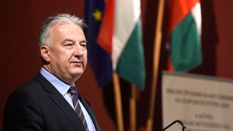 Угорщина не дозволить «відправити на смерть» українських чоловіків-біженців, — віцепрем’єр Жолт Шем’єн