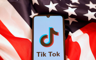 Минюст США и TikTok в апелляционном суде стремятся ускорить рассмотрение дела о потенциальном запрете соцсети