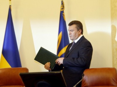 Янукович подписал изменения в закон о Госбюджете