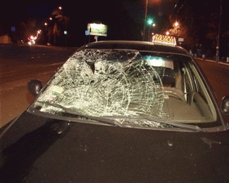 В Киеве таксист сбил пешехода (ФОТО)