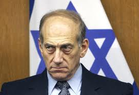 Бывший премьер-министр Израиля признан виновным в обмане общественного доверия 