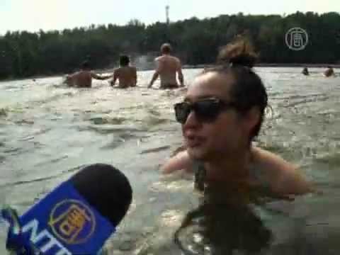 МЧС просит купаться в проверенных водоемах Москвы
