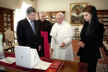 Папа Римский объявил сбор пожертвований для пострадавших от конфликта в Украине