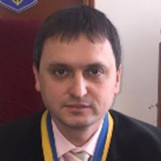 Володимир Навроцький