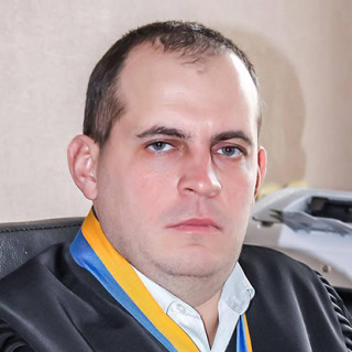 Игорь Кушнир