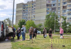 Как Киев 10 мая готовится к смягчению карантина: парикмахерские прибираются к открытию, все больше детей на улицах