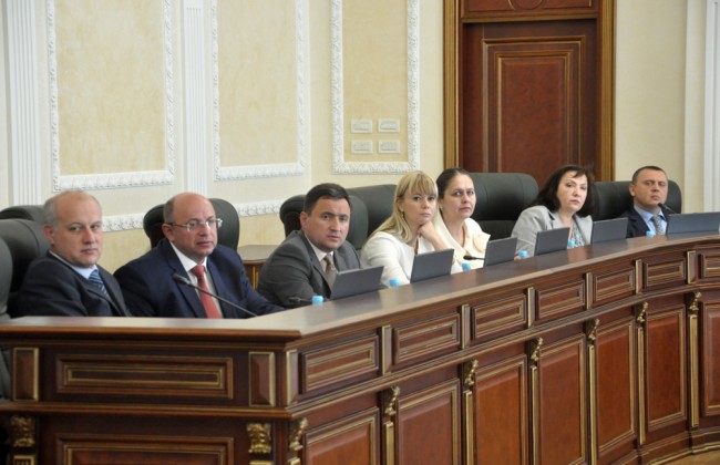 Высший совет правосудия уволил 13 судей