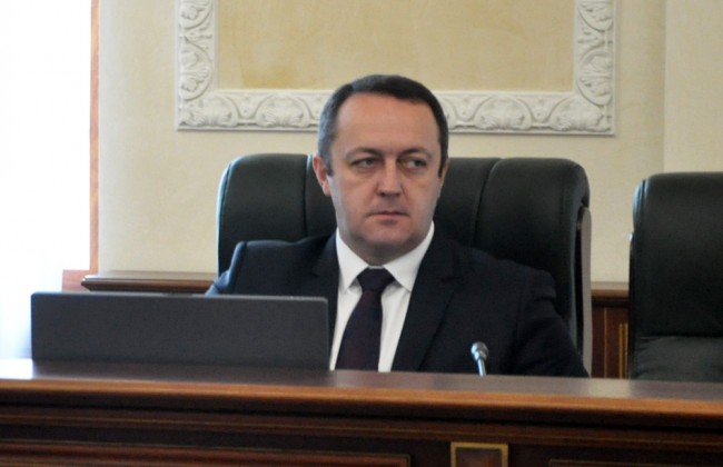 Высший совет правосудия отказался принять меры по обращению судьи