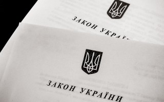 Порошенко усилил защиту прав военных в АТО