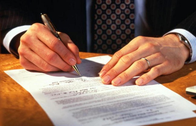 Як правильно оформити договір з турфірмою для відпочинку за кордоном