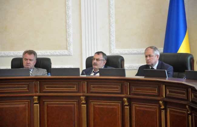 Вища рада правосуддя звільнила п'ять суддів