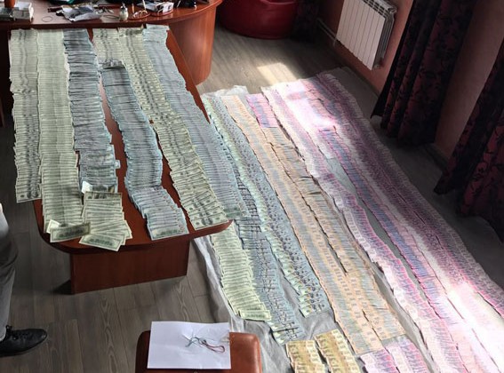 На Волыни изъяли "черную кассу" таможенников