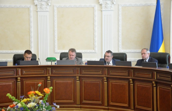 Вища рада правосуддя звільнила сім суддів