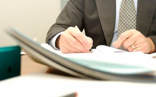 Депутаты предлагают упростить порядок выезда ребенка из Украины