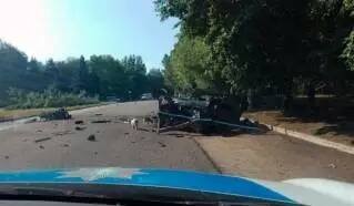 Двое девушек разбились на BMW, транслируя видео в сеть. ВИДЕО