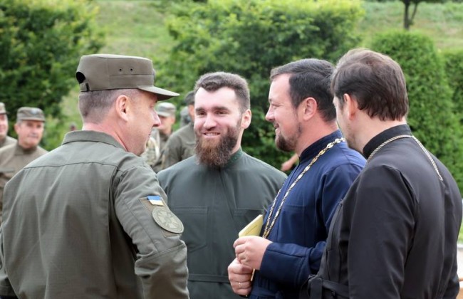 В Нацгвардии появился институт капелланства