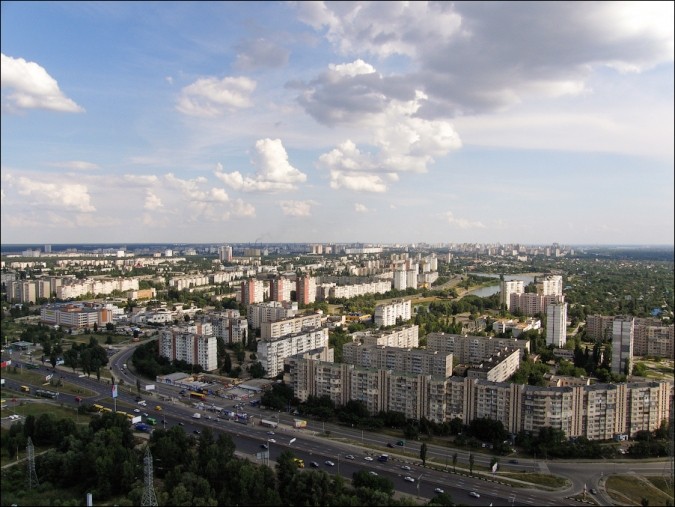 Суд начал рассматривать иск об отмене переименования проспекта Ватутина в Шухевича в Киеве