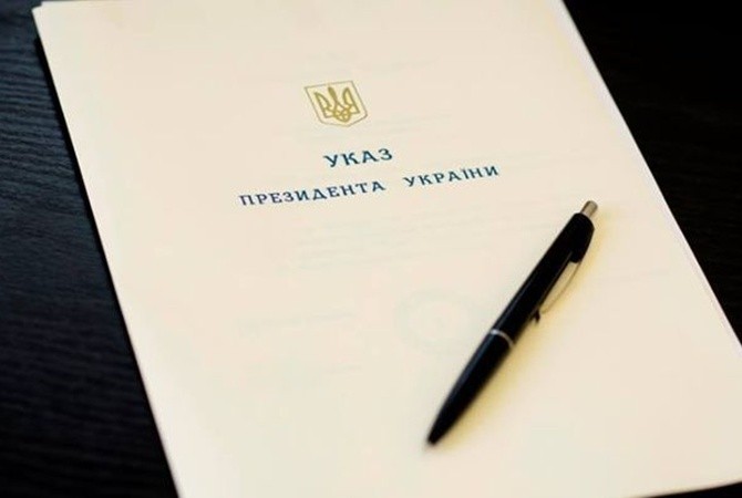 Порошенко назначил Главу миссии Украины при НАТО