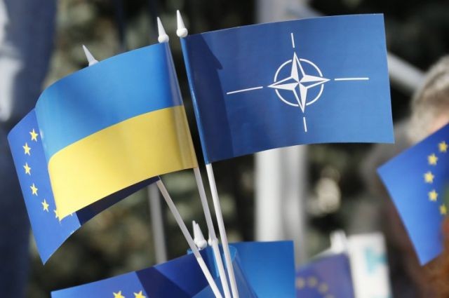 НАТО собирается снабдить Украину спутниковым оборудованием