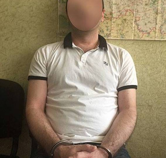 В Чернигове полиция задержала разыскиваемого Интерполом мошенника